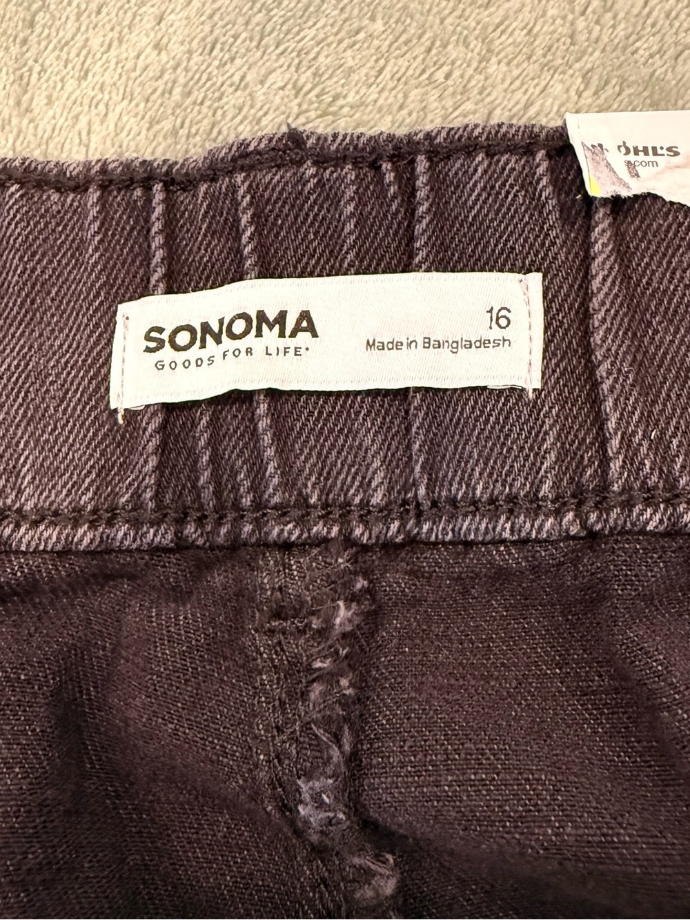 NWT Sonoma Goods for Life Women’s Capri Cargo Pants Gray Size 16 Mid Rise - Picture 4 of 13